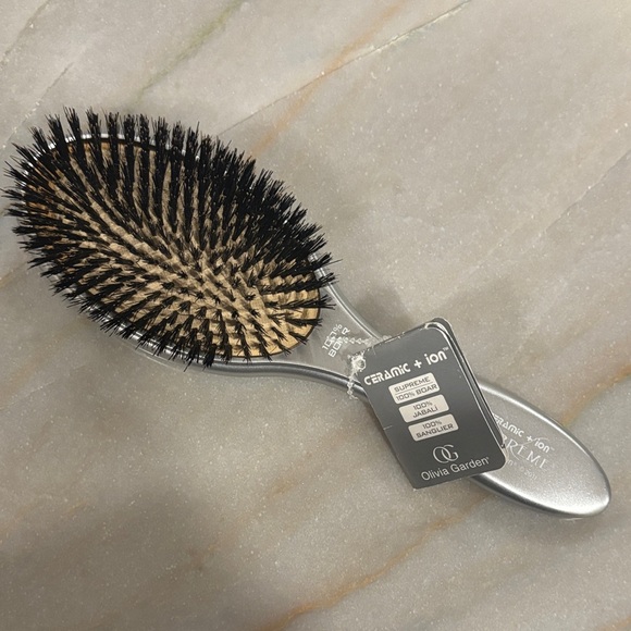 Olivia Garden Other - Olivia Garden Ceramic + Ion Hair Supreme Boar bristle brush
